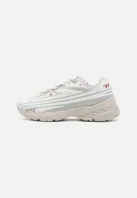 Unselected, white