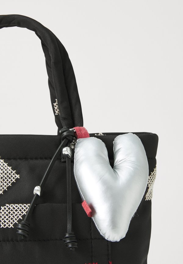 AMORE  - Cross body bag4