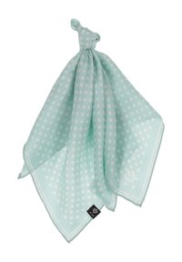 Écharpe en soie bleu clair avec des pois blancs, présentant un dessus noué et un bordé. Comprend une étiquette de logo de marque en bas.