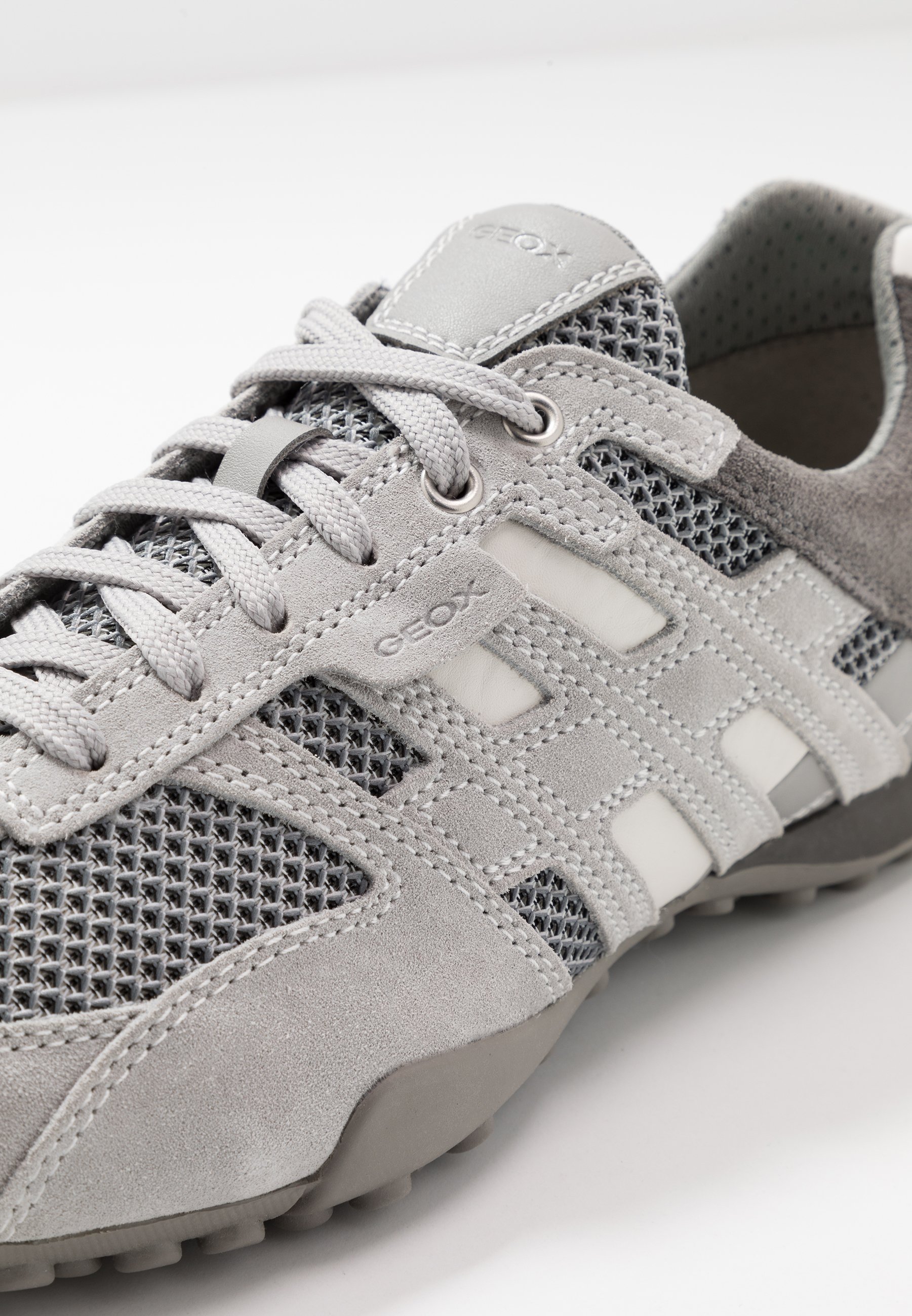 Geox UOMO SNAKE - Sneakers basse - light grey/grey/grigio - Zalando