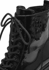s.Oliver Snowboot/Winterstiefel - black patent