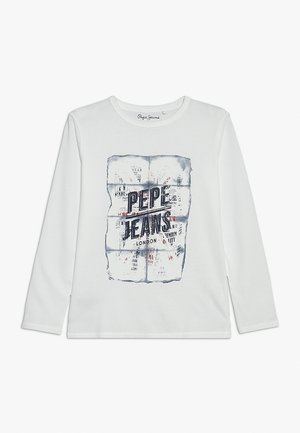 White long-sleeve shirt with a rectangular graphic in the center featuring the text "Pepe Jeans London" in distressed style.
