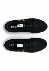 Under Armour CHARGED PURSUIT 3 - Bėgimo batai plentui - black