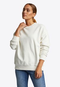 Rich & Royal MIT CREW-NECK - Sweater - pearl white