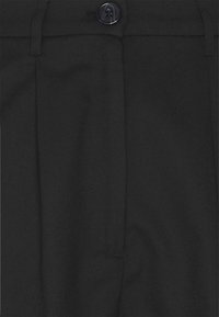 Monki Shorts - black