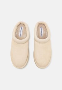 Copenhagen Studios CPH249 - Čības - cream