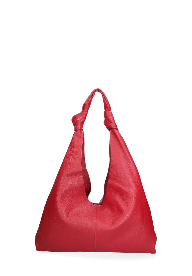 Borsa hobo in pelle rossa dalla forma morbida. Presenta due manici annodati e una texture liscia, con un design minimalista.