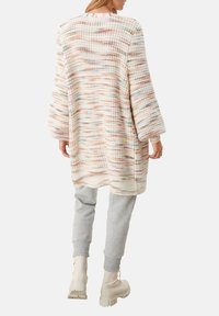 QS Kofta - mottled light pink