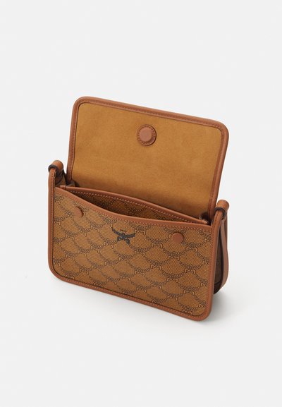 MCM HIMMEL CROSSBODY - Olkalaukku - cognac