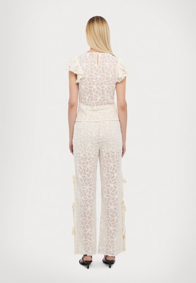 Hofmann Copenhagen CASSIA TOP - Camicetta - creme