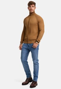 INDICODE JEANS INARUTEMIA - Cardigan - rubber