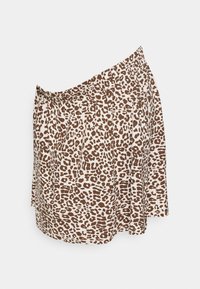 Saia com padrão de leopardo em tons de creme e castanho, feita de tecido leve, com pregas e um hemoval assimétrico.