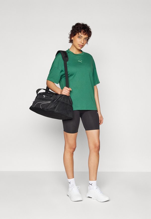 TRAIN OVERSIZED TEE - Sports T-shirt - vine4