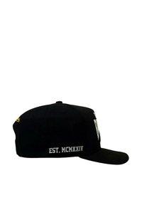 Mitchell & Ness Cap - black