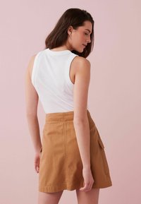 Next RACER STANDARD - Top - white rib