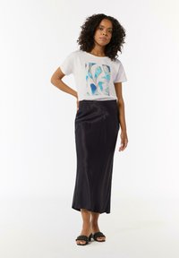 comma - T-shirt z nadrukiem