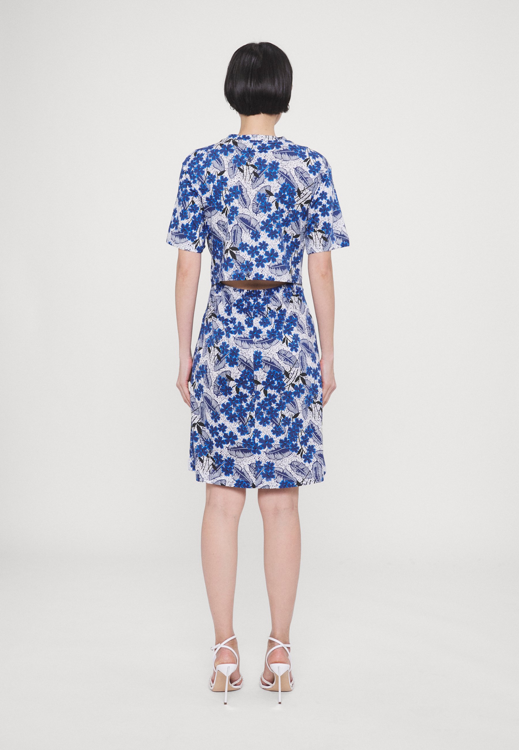 【WEEKEND MAX MARA】コットン ワンピース/ TONIO WEEKEND MaxMara TONIO - Jersey dress - blu/blue - Zalando