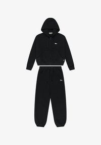 Επιλέχθηκε, black ecru