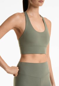 OYSHO STRAPPY BACK - Sportski grudnjak s blagom potporom - khaki