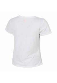 T-shirt bianca in cotone con scollo rotondo e maniche corte. Presenta una texture liscia e un design classico.