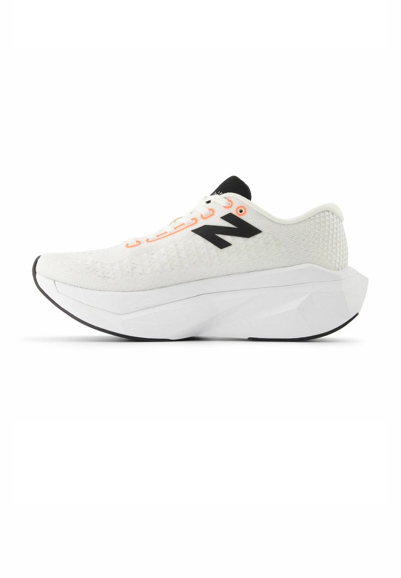 FUELCELL SUPERCOMP TRAINER V3 sea salt urgent red/white