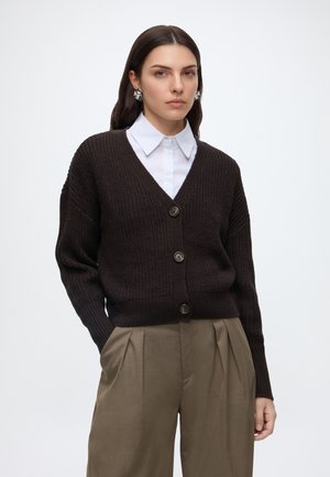 Vero Moda, VMLEA V NECK CARDIGAN - Cardigan - chocolate torte