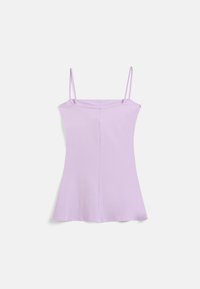 Lawendowy top na ramiączkach typu camisole, dopasowany gorset, rozkloszowany dół, cienkie regulowane ramiączka typu spaghetti, wykonany z miękkiego, elastycznego materiału o gładkiej fakturze.