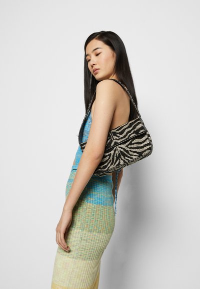 STAUD BEADED BAG - Handväska - black/white