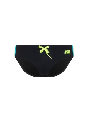Bañador tipo slip para hombre en negro con cordón amarillo neón, rayas azules en los laterales y logo de Sundek en la parte delantera derecha.
