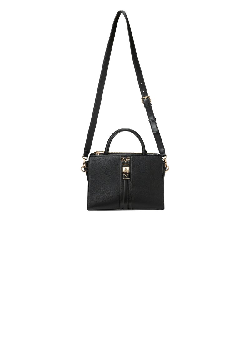 Zwarte leren handtas met een gestructureerd ontwerp. Voorzien van een handvat aan de bovenkant, een verstelbare schouderriem en gouden hardwareaccenten.