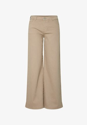 Pantaloni beige a gamba larga con passanti per cintura, chiusura frontale con bottone e zip, dotati di tasche anteriori e posteriori, posati in piano su sfondo bianco.