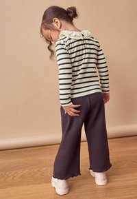 Next REGULAR FIT - Top s dlhým rukávom - black white stripe