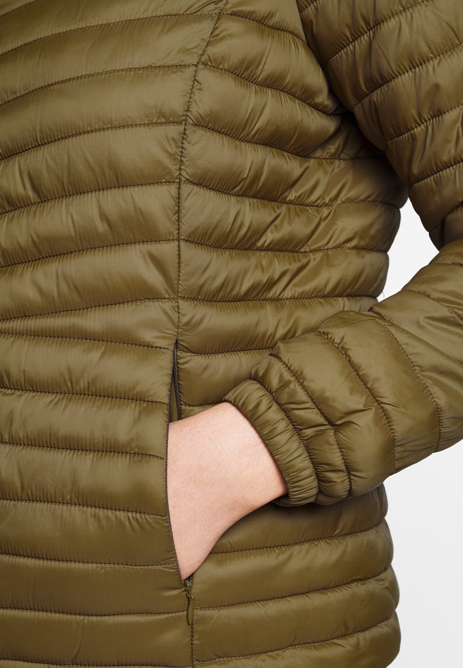 JUNAROSE by VERO MODA JRTRINE JACKET Vinterjacka khaki Dunjackor från JUNAROSE på rea | FASHIOLA.se