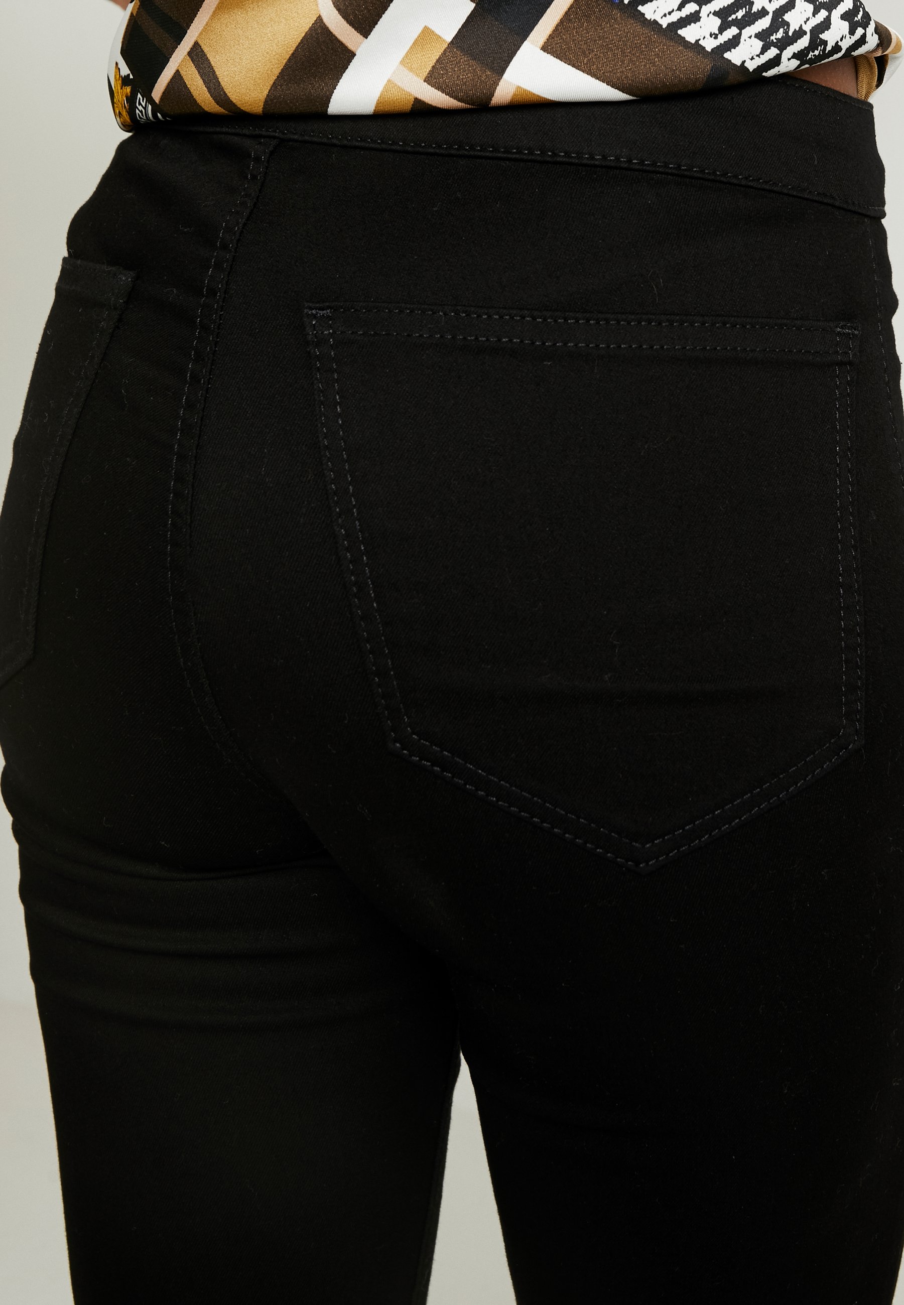 holding power joni jeans review