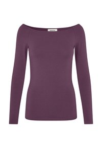 Unselected, winter bloom