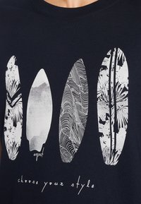 Esprit TEE - T-shirt imprimé - navy
