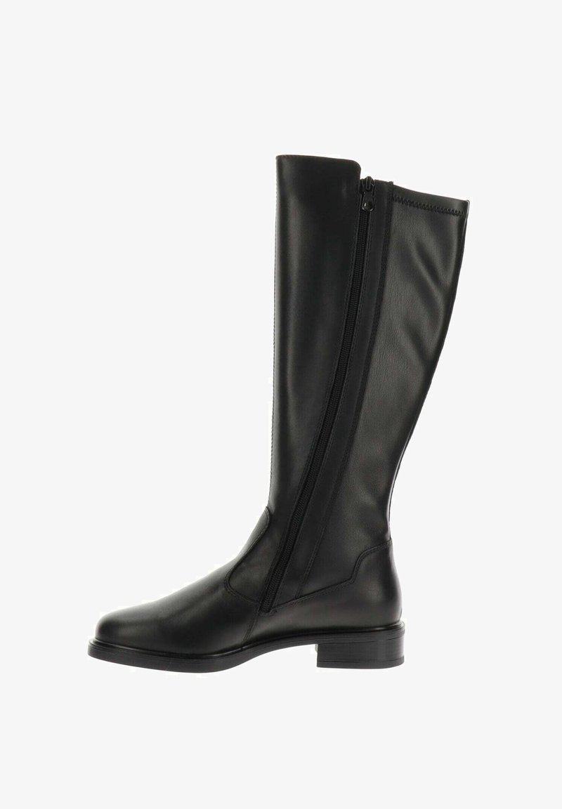 Botte haute en cuir noir avec fermeture éclair latérale, talon bas et bout arrondi, montrée de côté sur fond blanc.