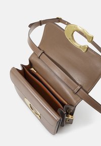 COACH IDOL BAG - Ručna torba - dark stone