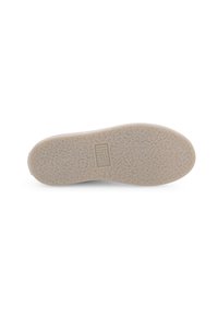 Gummisohle in hellem Beige mit einer strukturierten Oberfläche, die ein gestanztes Logo aufweist. Abgerundete Form mit einer leichten Aufwärtskurve an der Zehenpartie.