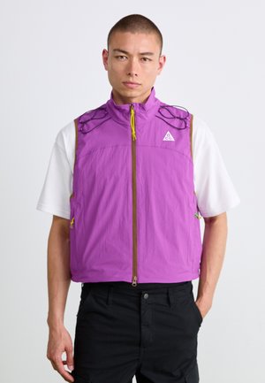 BLOOM - Weste - bold berry