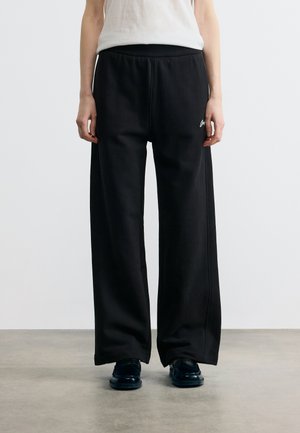 ENDLESS - Tréningruha alsók - black