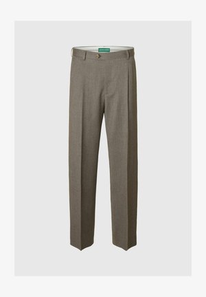 Pantalones marrones a medida con diseño de pierna recta, pliegues delanteros y cintura con botones. Confeccionados en tela ligera y texturizada.