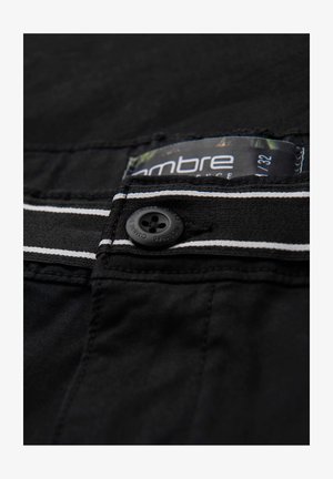 Ombre, Chino - black