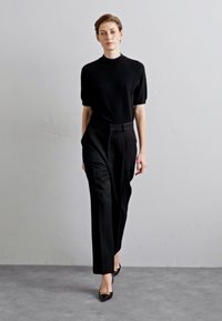Victoria Beckham HIGH WAISTED TROUSER - Auduma bikses - black