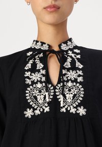 Vero Moda VMRITAH TOP - Blusa - black/birch