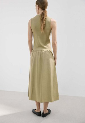 Mango, ADULT - Robe pull - olive