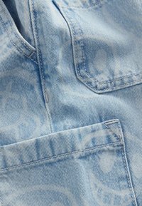 Next REGULAR FIT LASER PRINT - Sirgete säärtega teksad - light blue happy face