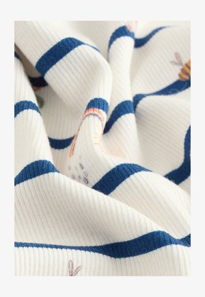 Tessuto bianco con strisce blu e piccoli motivi di api ricamate. La texture a coste aggiunge profondità al design. Materiale morbido e leggero.