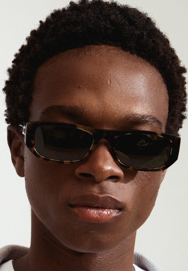 AINSLEY - Sunglasses4