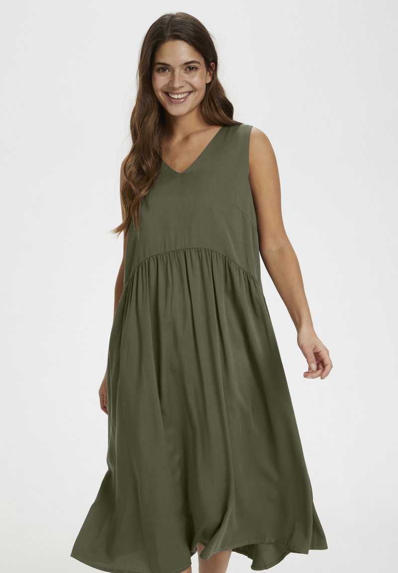 Kaffe Vestido informal - grape leaf